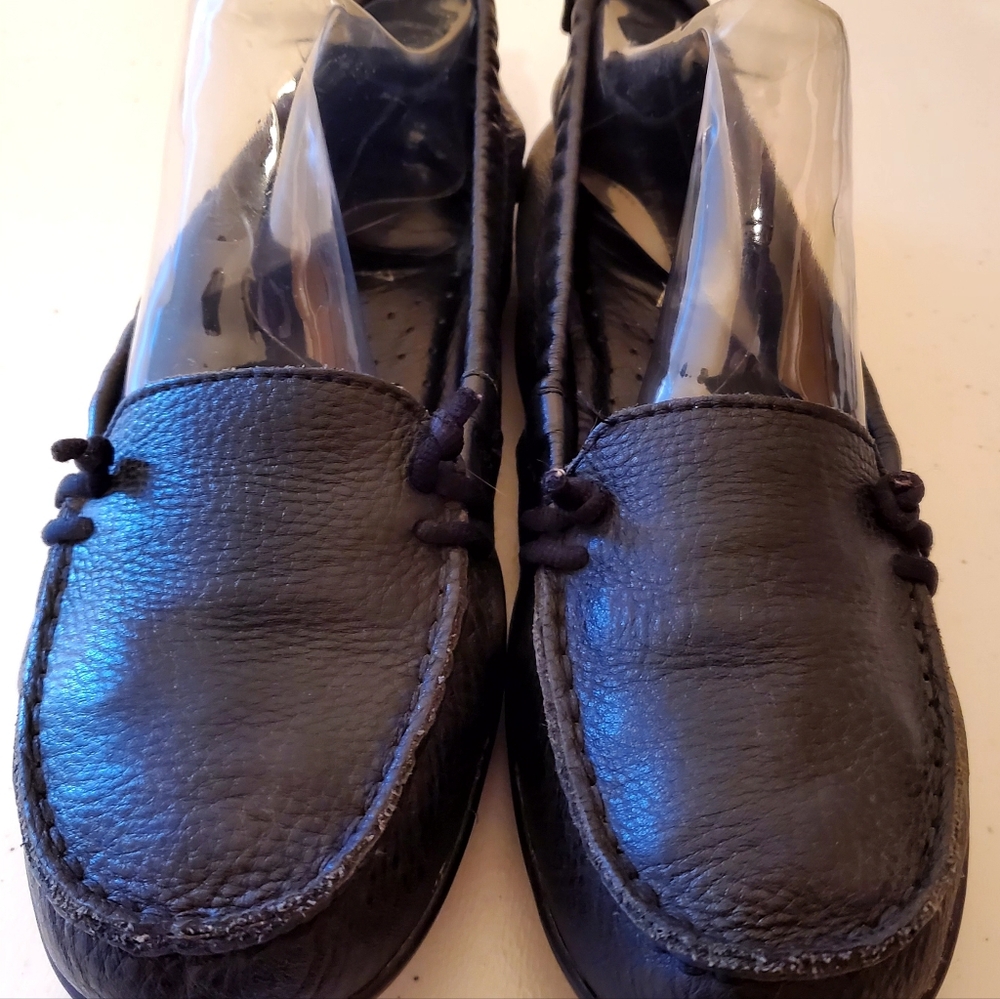 Hush Puppies HPO2 Flex Size 8 Black Soft Leather Loafers NWOT
